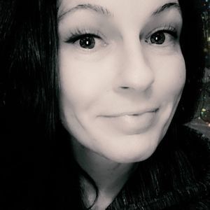 Meet your Posher, Corri